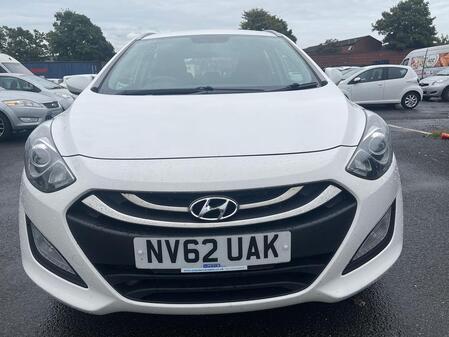 HYUNDAI I30 1.6 CRDi Blue Drive Active